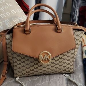 Mk satchel